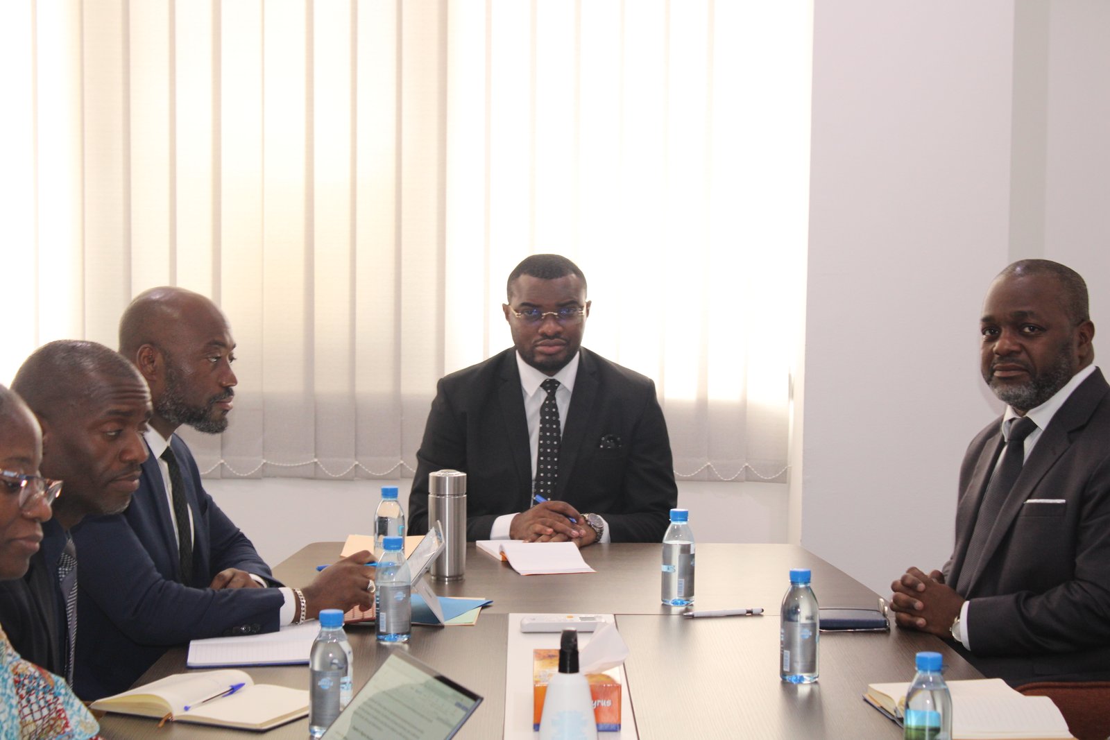 Réunion / Direction Générale du Budget et des Finances Publiques – Fonds Monétaire International (FMI) / Libreville :
Le FMI rassuré par les critères de convergence du Gabon 
